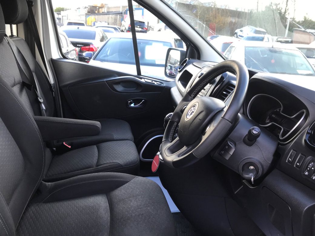 2019 Vauxhall Vivaro