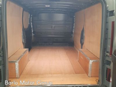 2025 Nissan Primastar