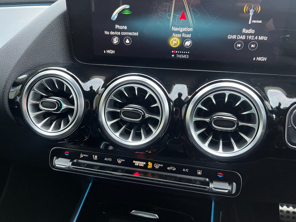 2024 Mercedes-Benz EQA