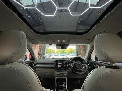 2021 Volvo XC40