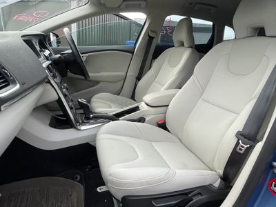 2015 Volvo V40