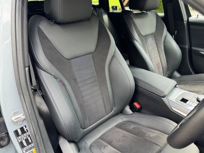 2024 BMW 330