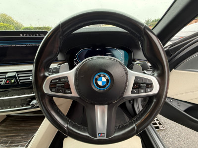 2022 BMW 5 Series