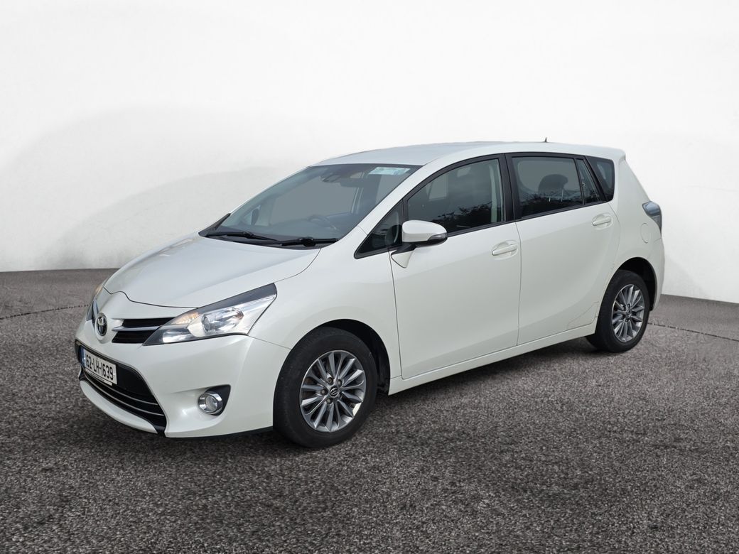 2016 Toyota Verso
