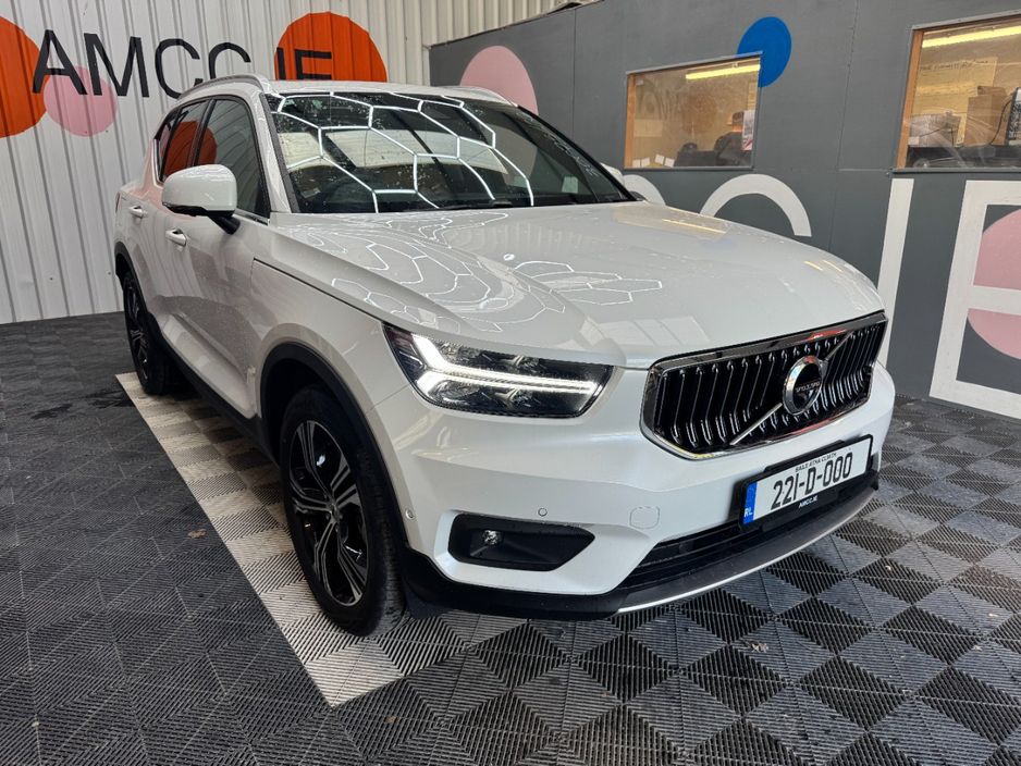 2022 Volvo XC40