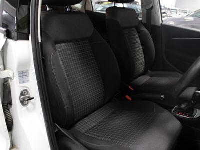 2015 Volkswagen Polo