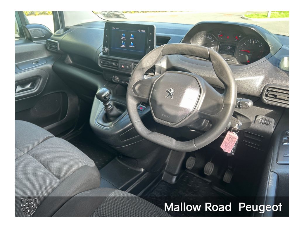 2024 Peugeot Partner