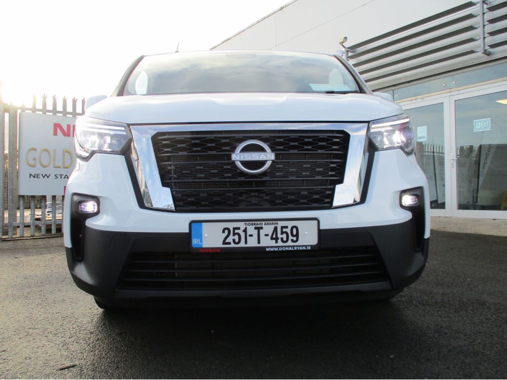 2025 Nissan Primastar
