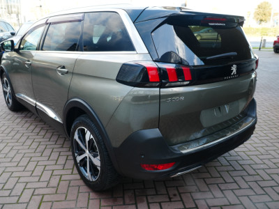 2019 Peugeot 5008
