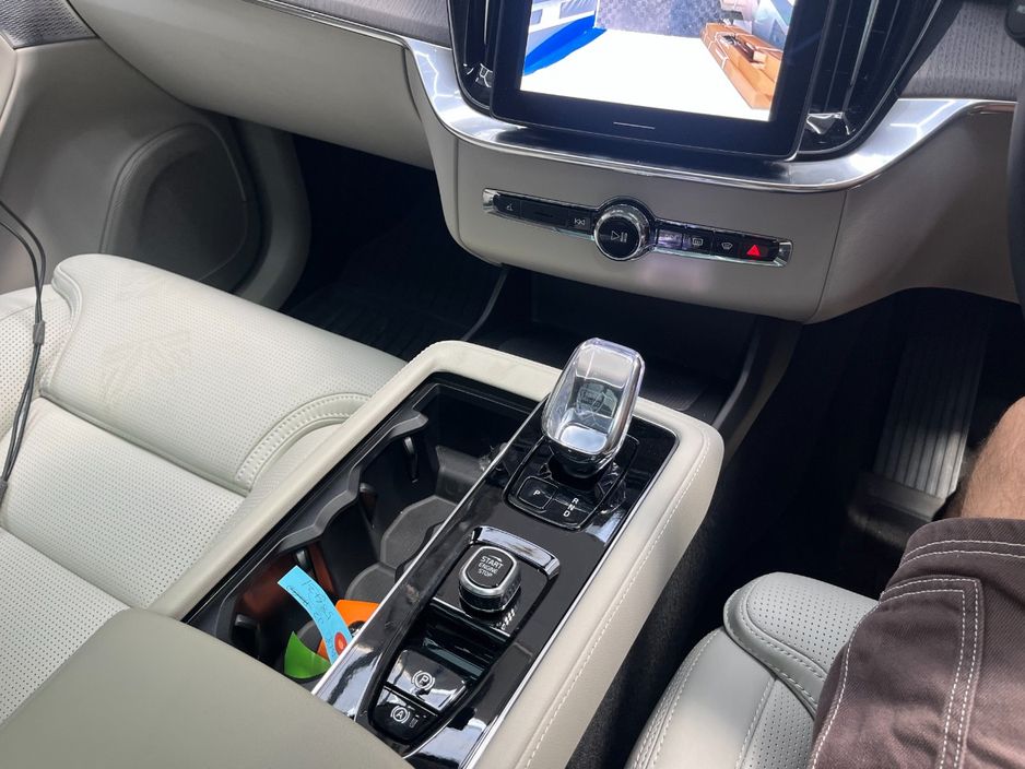 2025 Volvo XC90