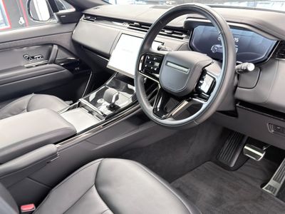 2025 Land Rover Range Rover Sport