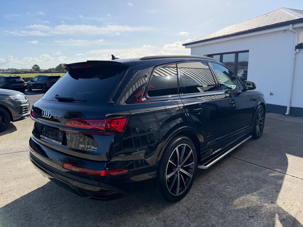 2021 Audi Q7