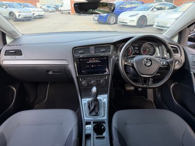 2017 Volkswagen Golf