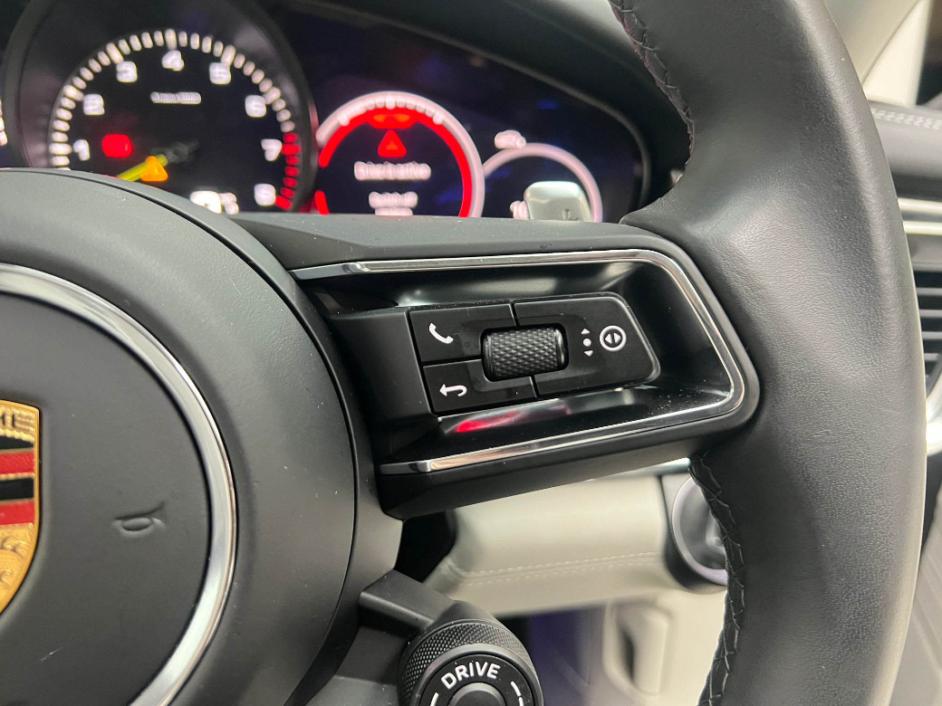 2023 Porsche Panamera
