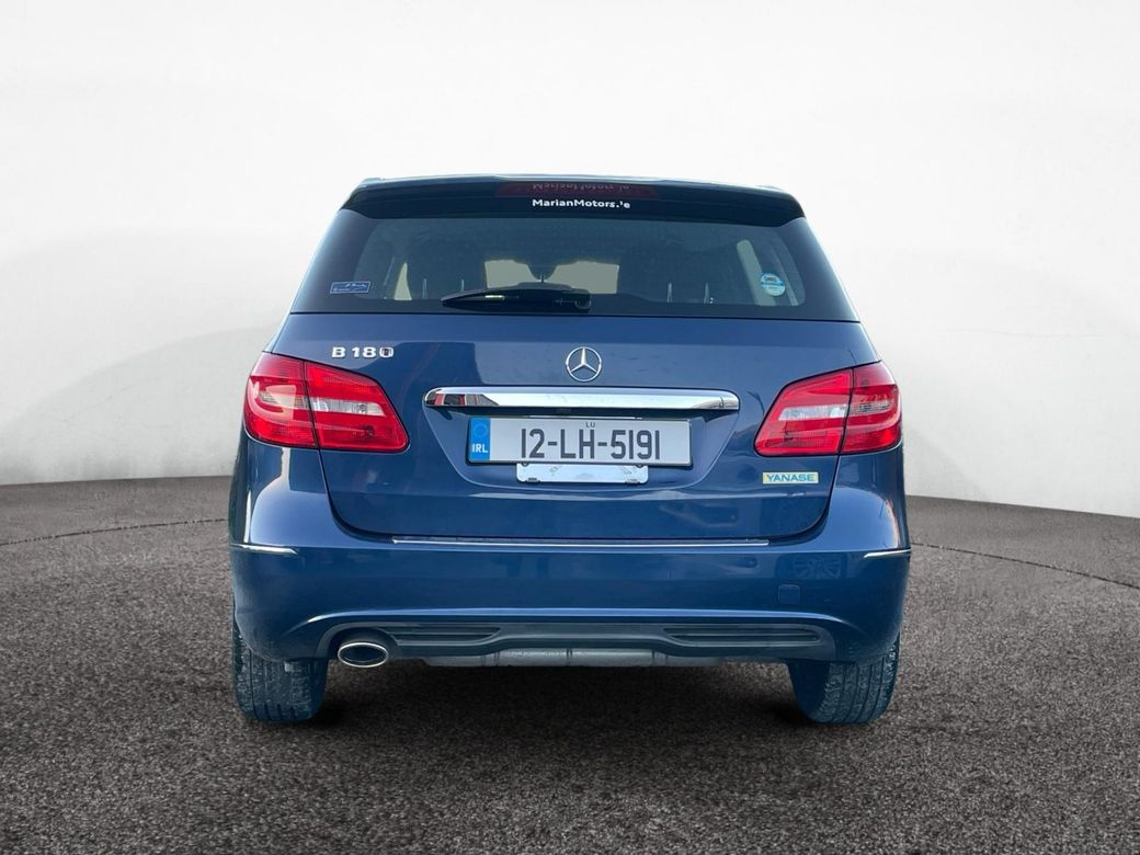 2012 Mercedes-Benz B 180