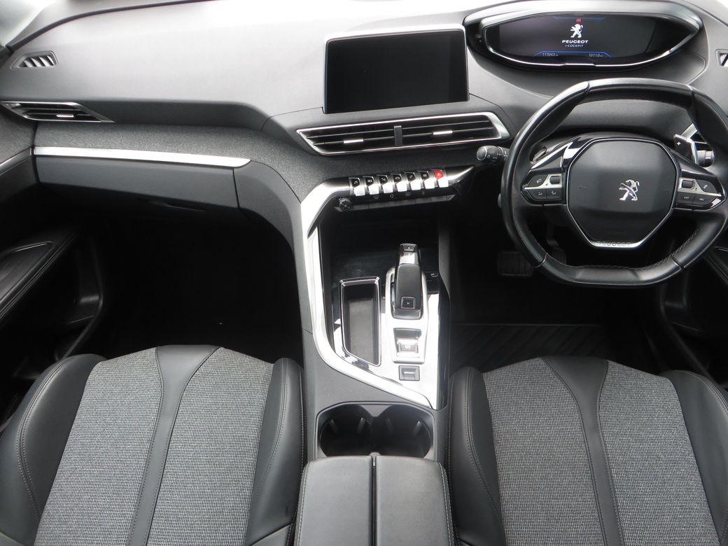 2020 Peugeot 5008