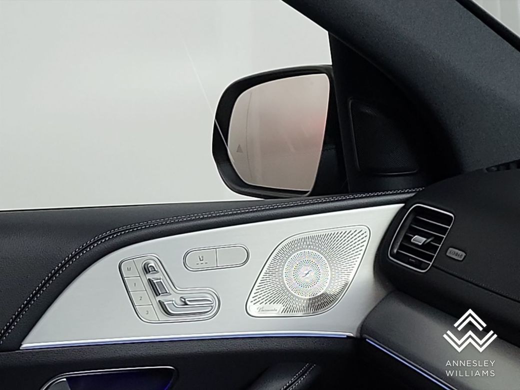 2025 Mercedes-Benz GLE Class