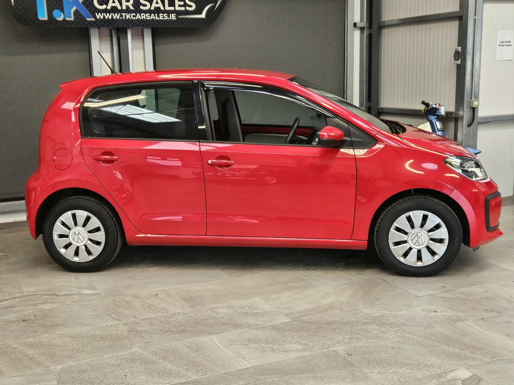 2017 Volkswagen up!