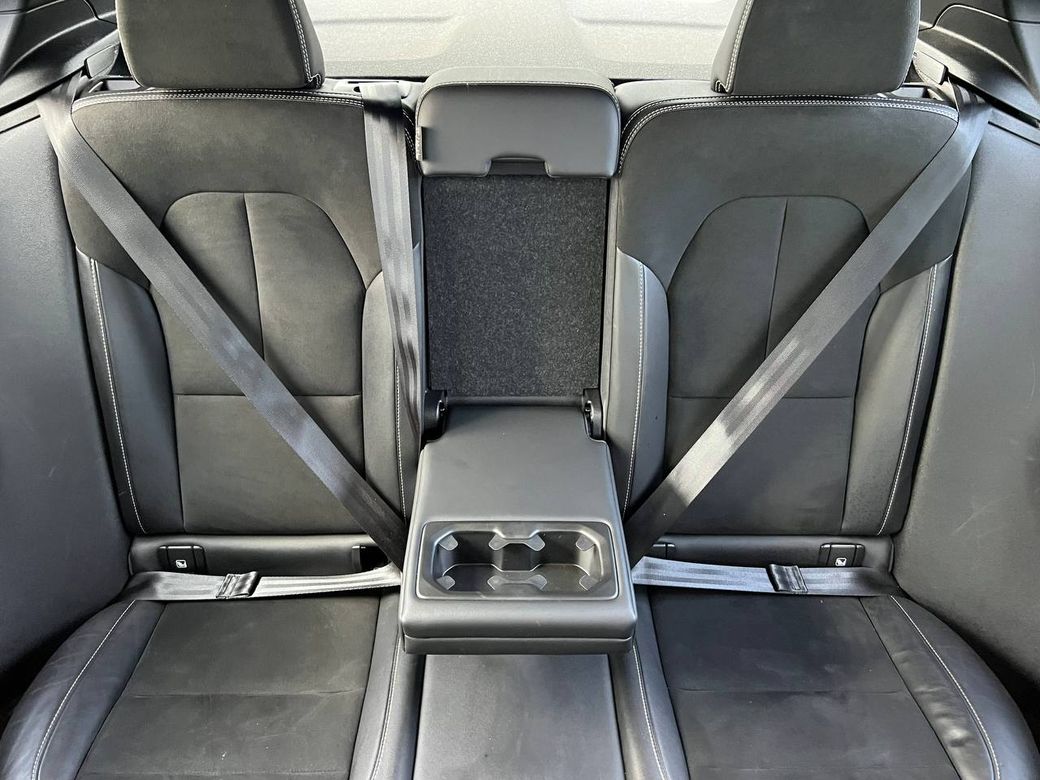 2021 Volvo XC40