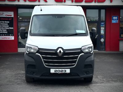 2023 Renault Master