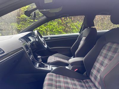 2013 Volkswagen Golf