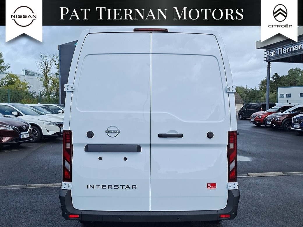 2025 Nissan Interstar