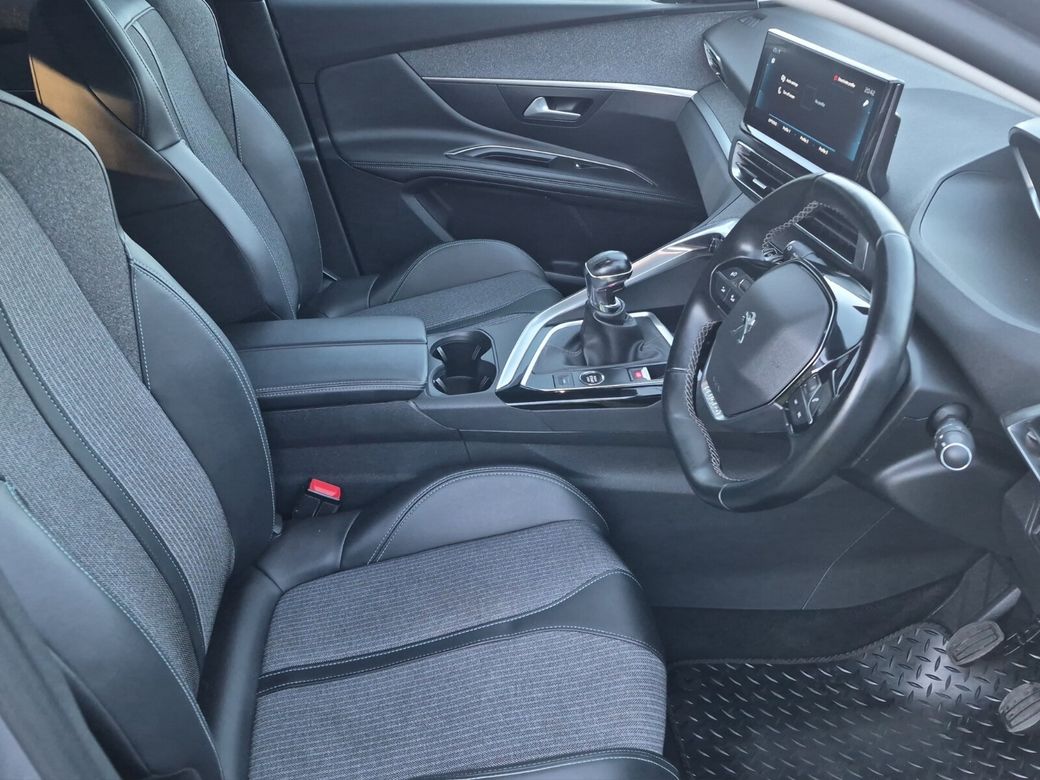 2022 Peugeot 3008