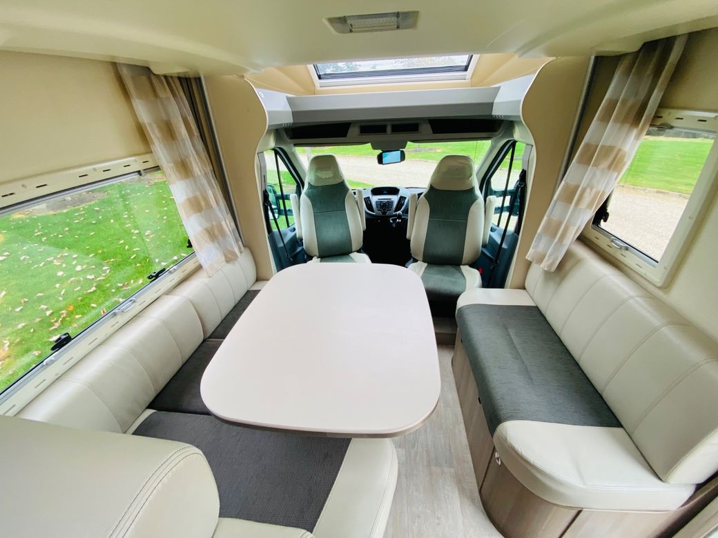 2016 CHAUSSON FLASH 610 LOW PROFILE R.H.D 