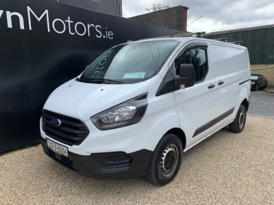 2023 Ford Transit Custom