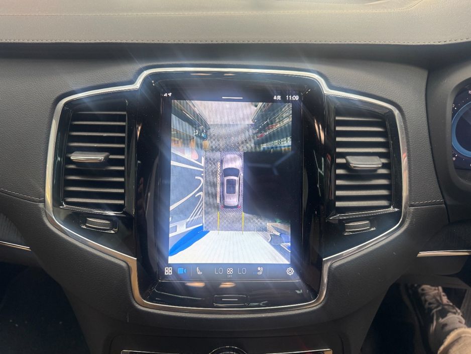 2023 Volvo XC90