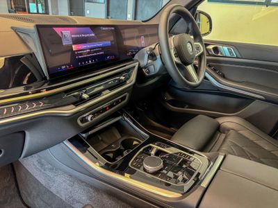2025 BMW X5