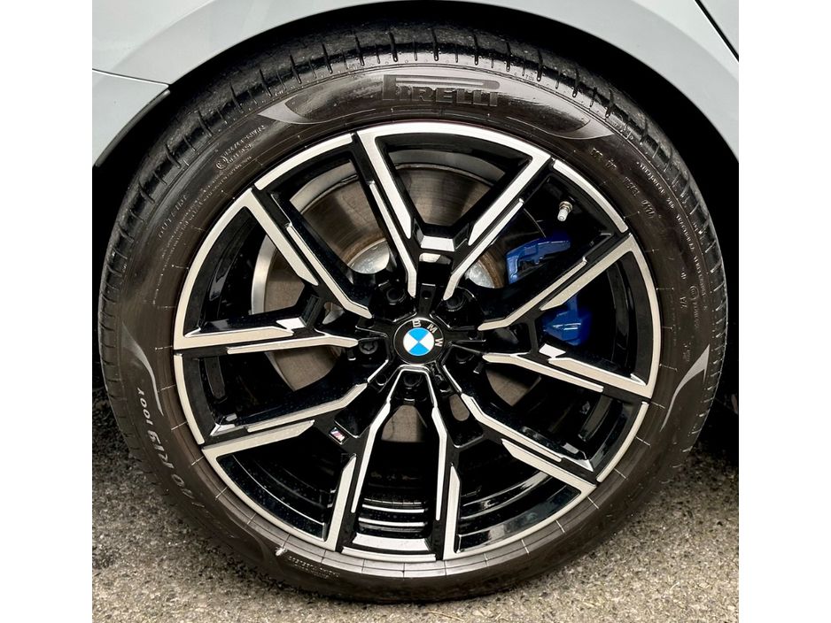 2025 BMW i4