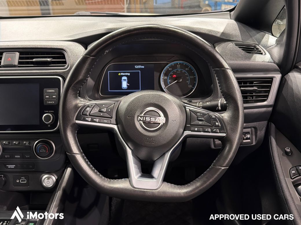2023 Nissan Leaf