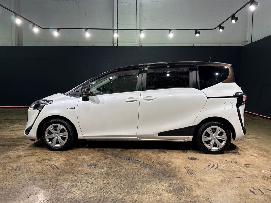 2020 Toyota Sienta