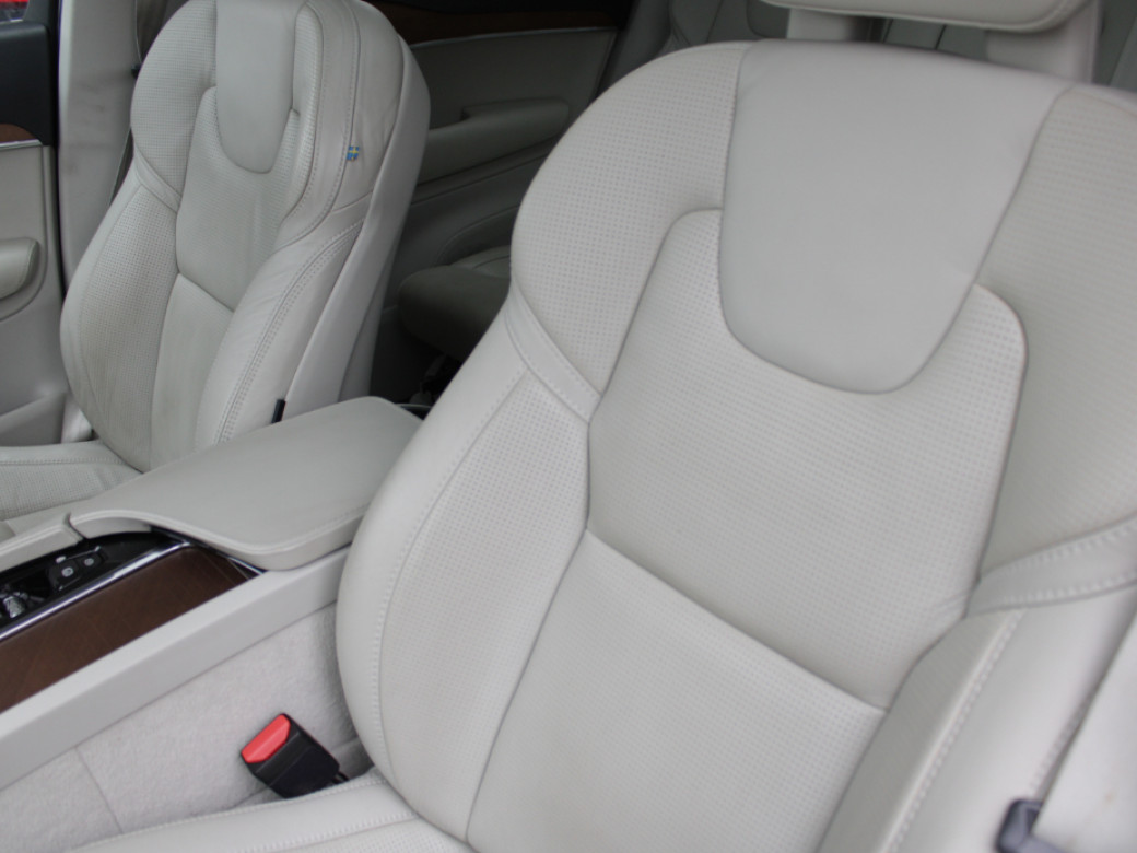 2017 Volvo XC90