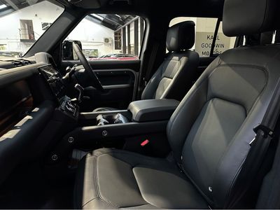 2026 Land Rover Defender