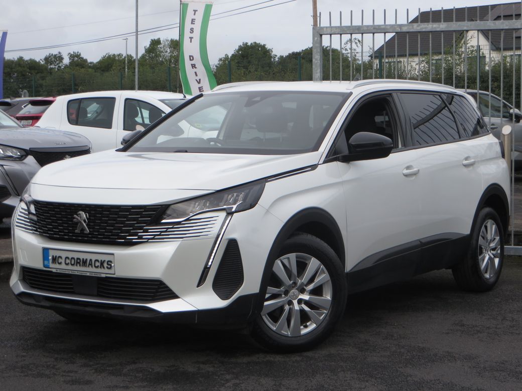 2023 Peugeot 5008