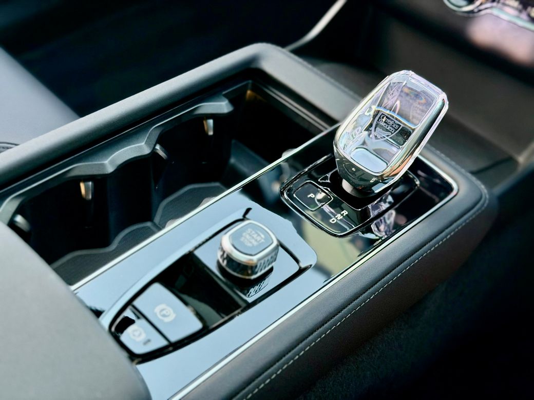 2025 Volvo XC90