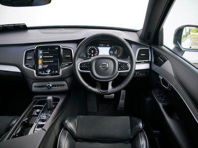 2022 Volvo XC90