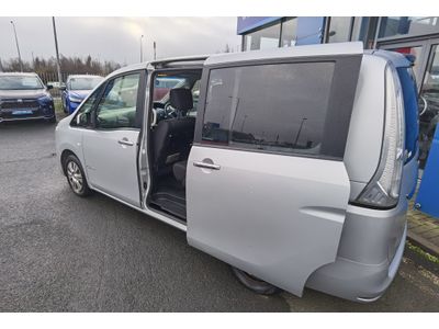 2013 Nissan Serena