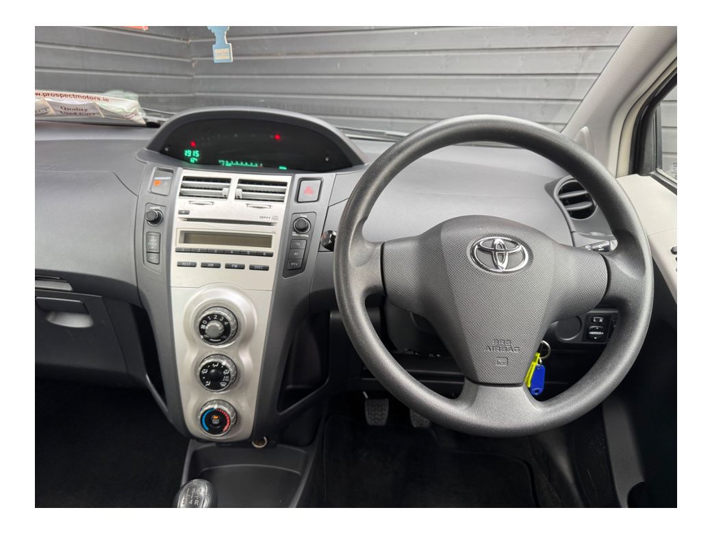 2006 Toyota Yaris