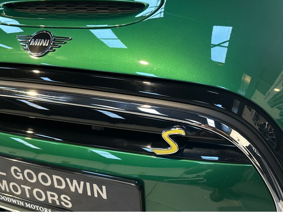 2024 Mini Hatch