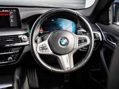 2022 BMW 5 Series