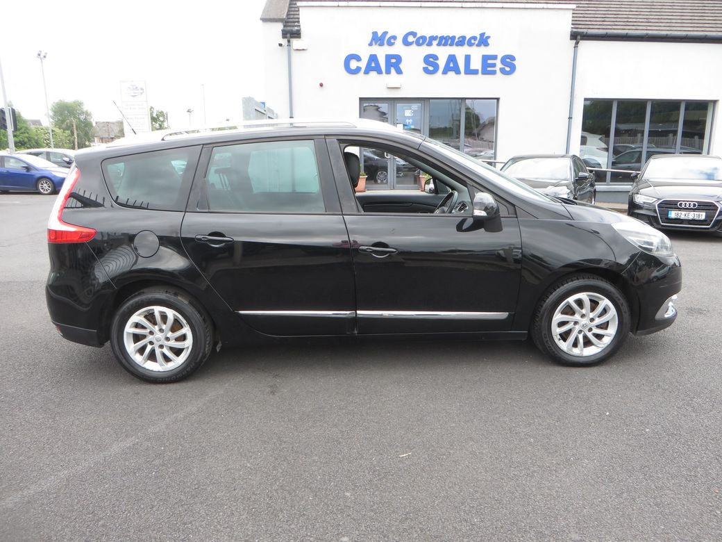 2015 Renault Scenic