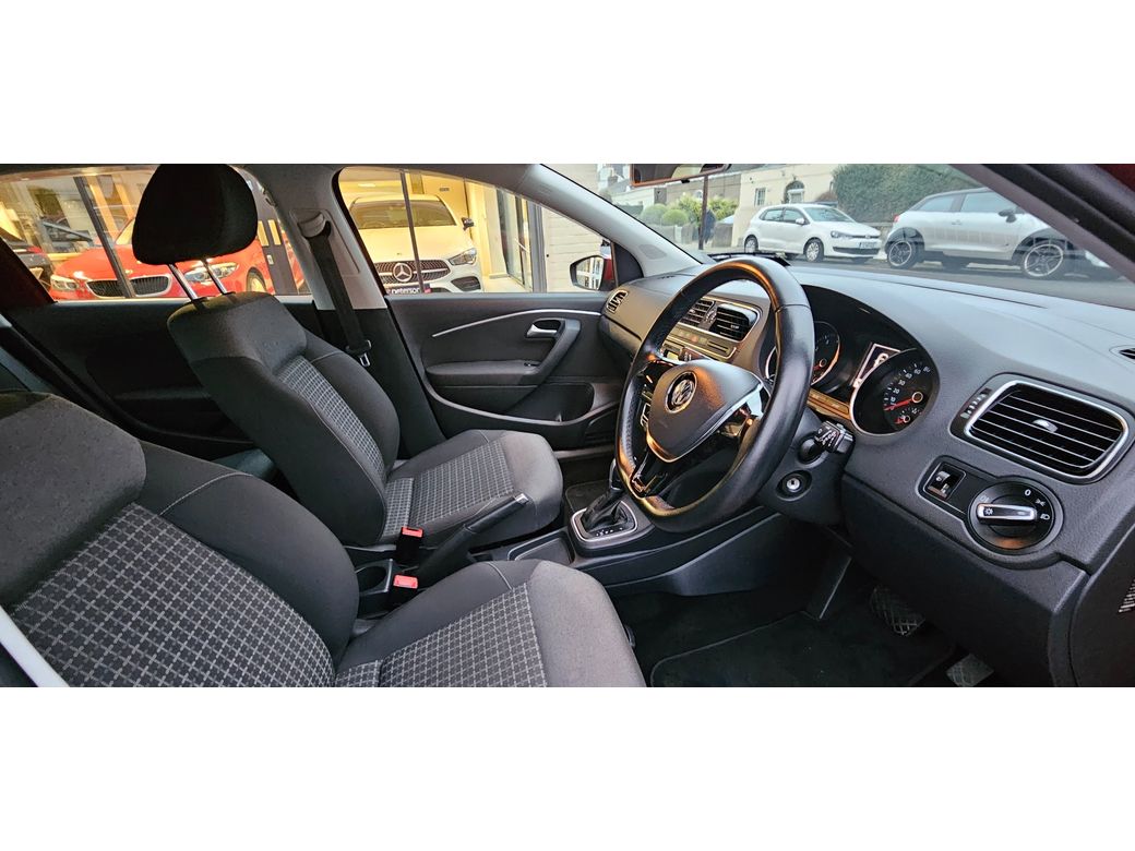 2015 Volkswagen Polo