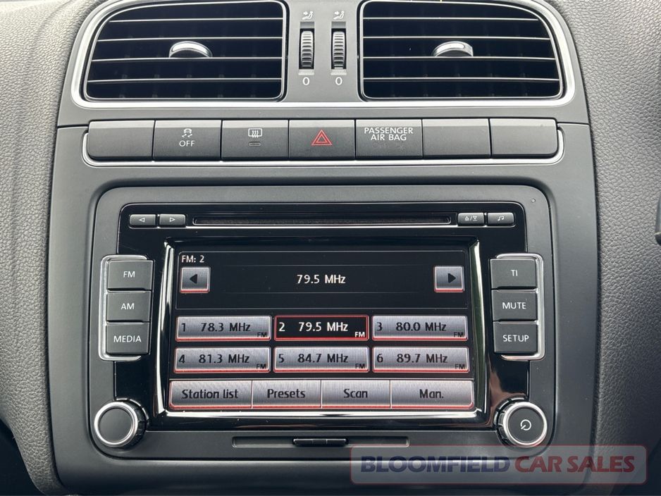 2012 Volkswagen Polo