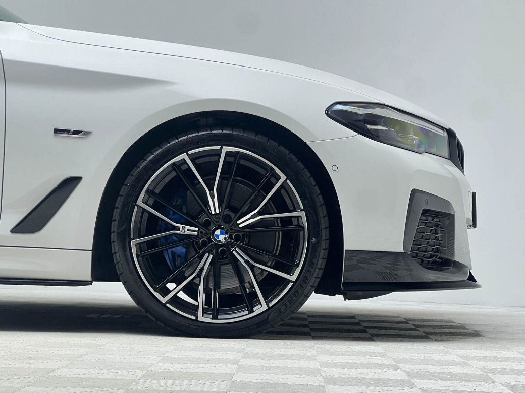 2023 BMW 5 Series