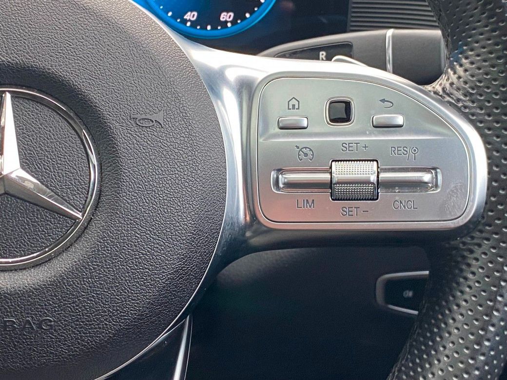 2021 Mercedes-Benz EQC