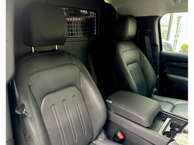 2022 Land Rover Defender