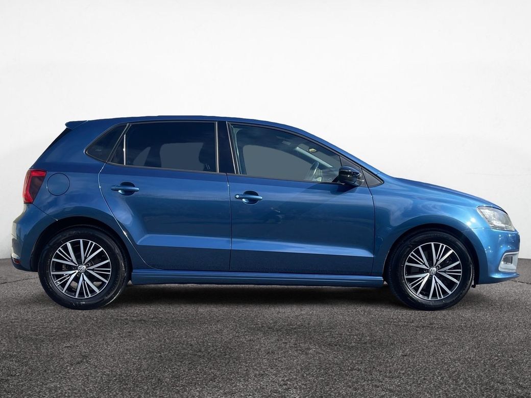 2015 Volkswagen Polo
